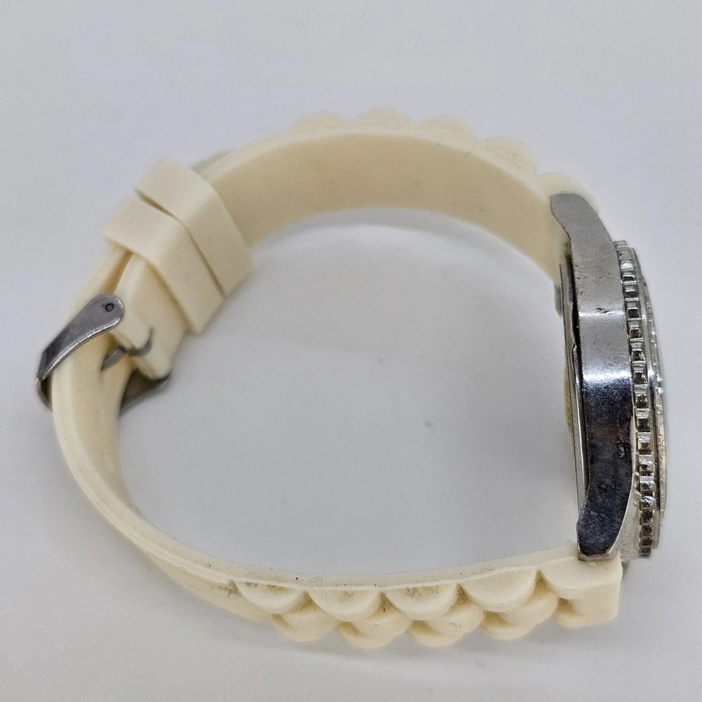 Women's Watch‎ 38MM White Dial Gray Case Cream Plastic Band Straps New Battery